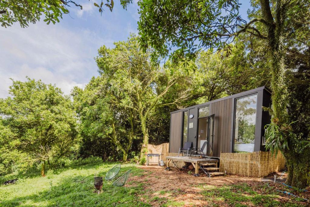 Spring Haven Retreat by Tiny Away, Eureka