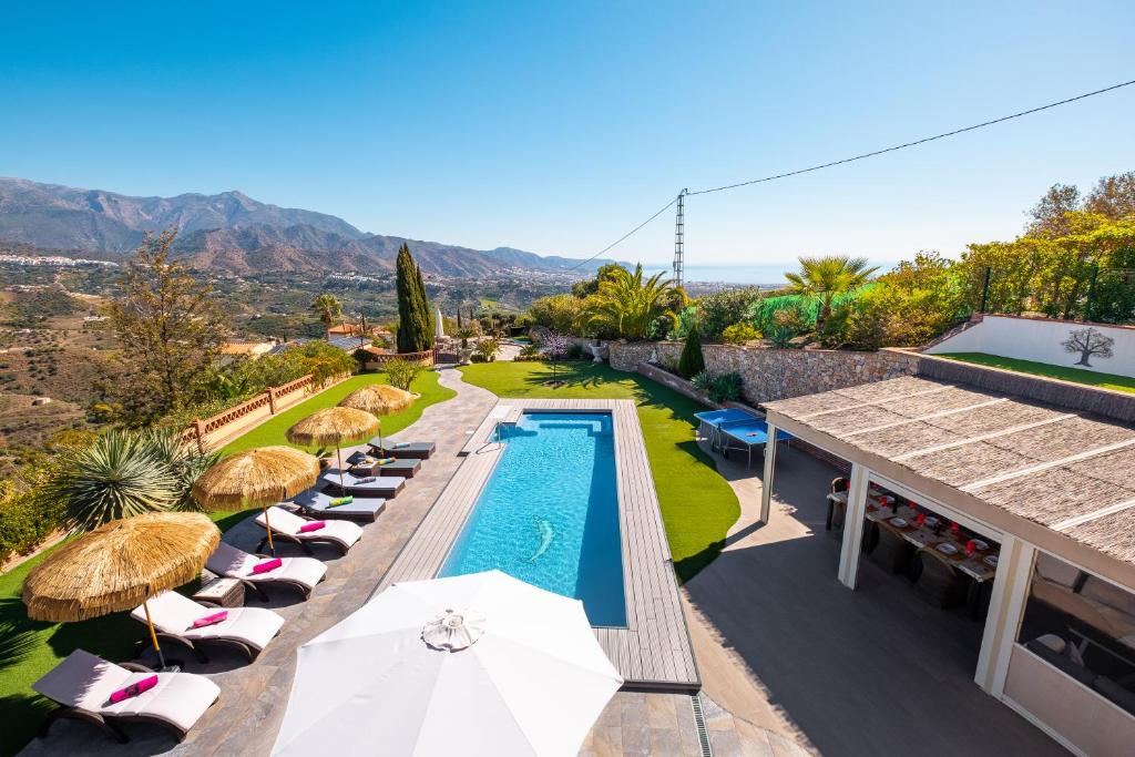 Exceptional Costa del Sol Villa El Espuela for 10 Heated pool Amazing views & quality - 2