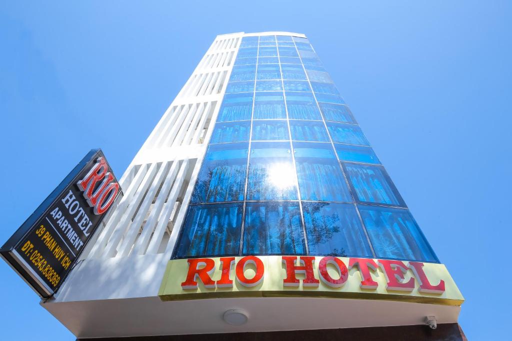 Rio Hotel