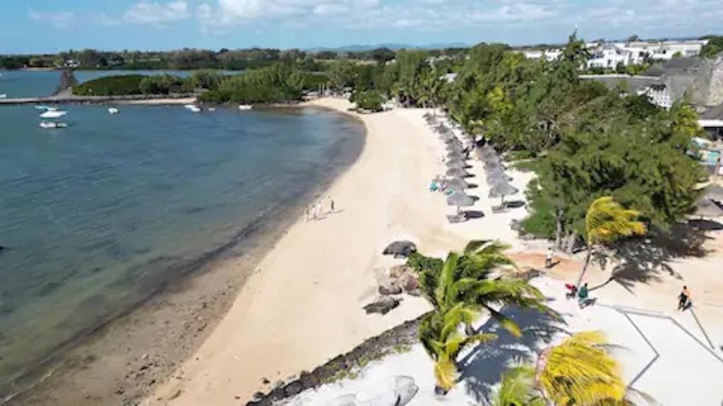 Azuri Ocean & Golf Village, 3 Bedroom Apartment, Roches Noires