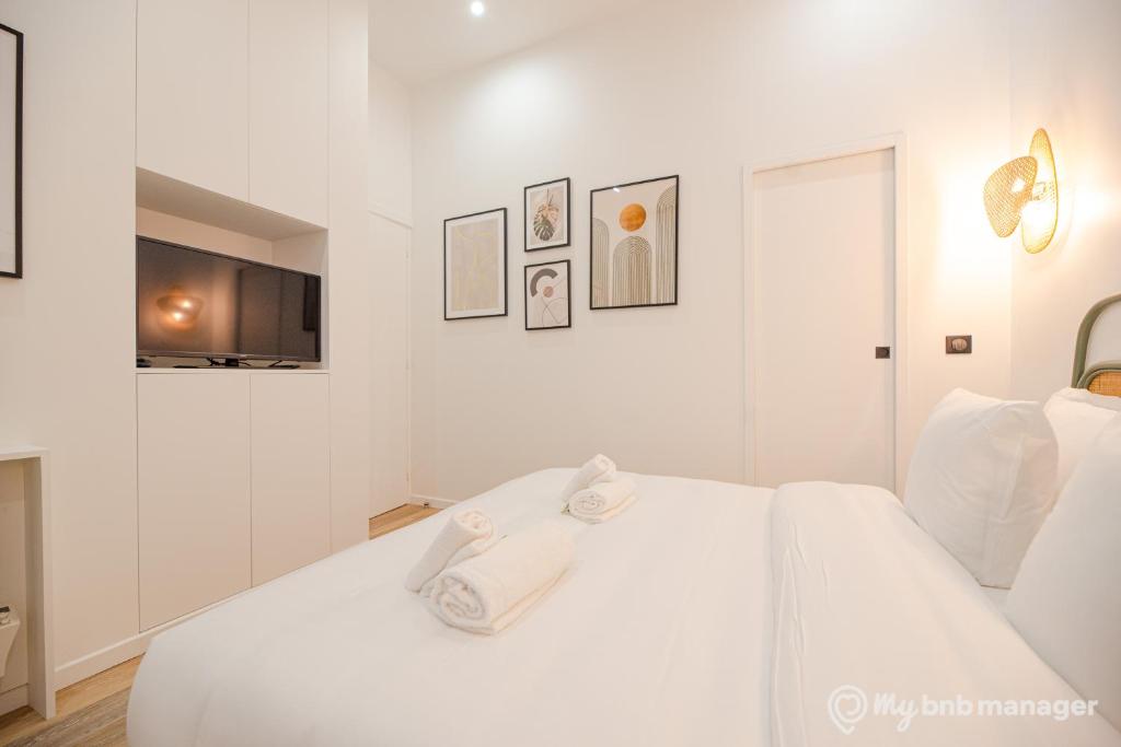 CIA - Flat on rue La Fayette - 2