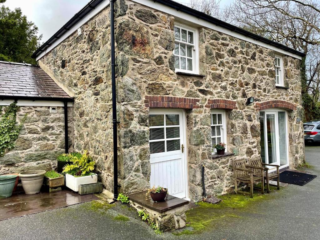 Menai Bridge, Menai Bridge