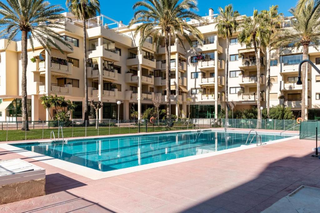 Primera Linea del Mar - Acceso Directo Playa Carihuela, Torremolinos