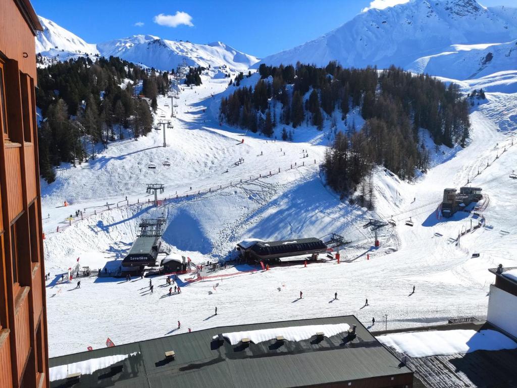 Appartement lumineux au cœur de Plagne Centre, accès direct aux pistes - 2
