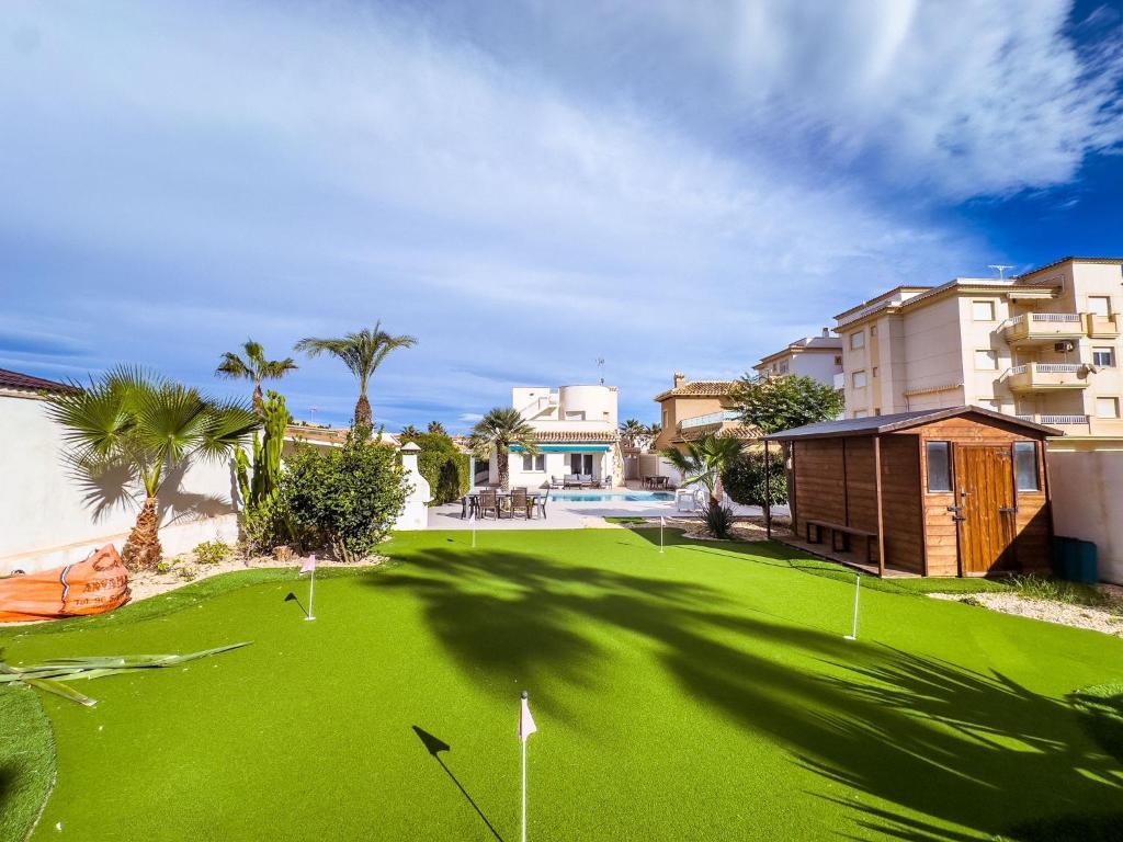 Beach Villa Playa Flamenca - 2