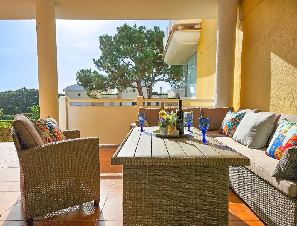 2 bed garden apartment Las Mimosas Cabopino - 2