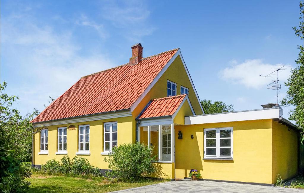 Lovely Home In Nexø With Wifi, Neksø