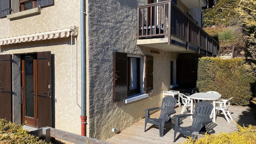 Embrun - Appartement 4/6 personnes avec extérieurs - 2