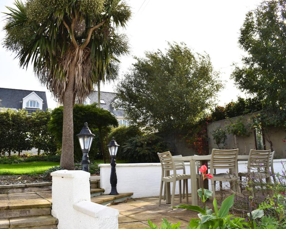 Ffin Yr Afon, Gwbert