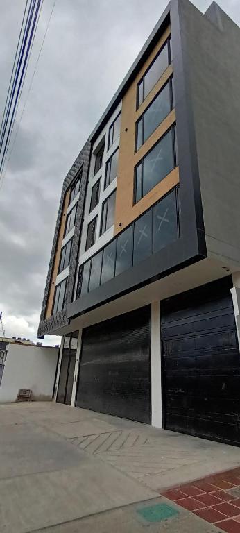 Modelia Living & Parking SAS - 2