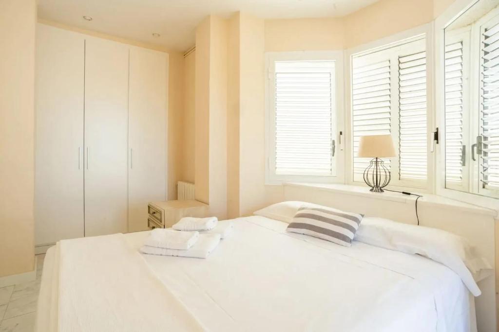 Comfortable House in Sitges with Shared Pool - 5