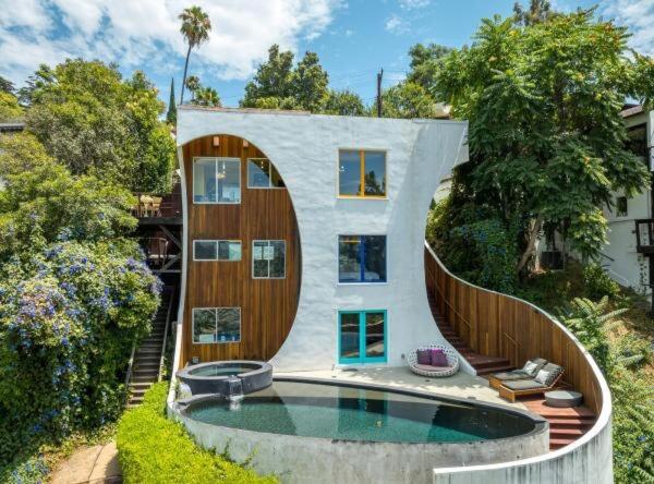 The Bernardi House, Los Angeles