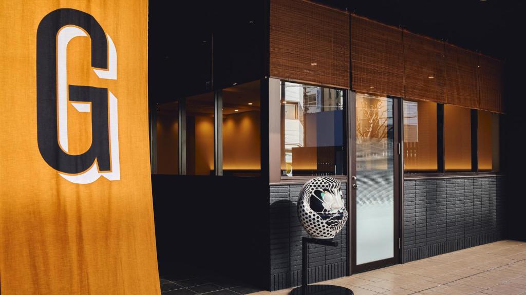 퀸테사 호텔 오사카 신사이바시 코믹 앤 북 호텔 상세 정보