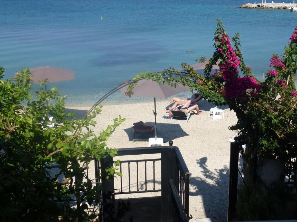 Galini Sea Apartments photo