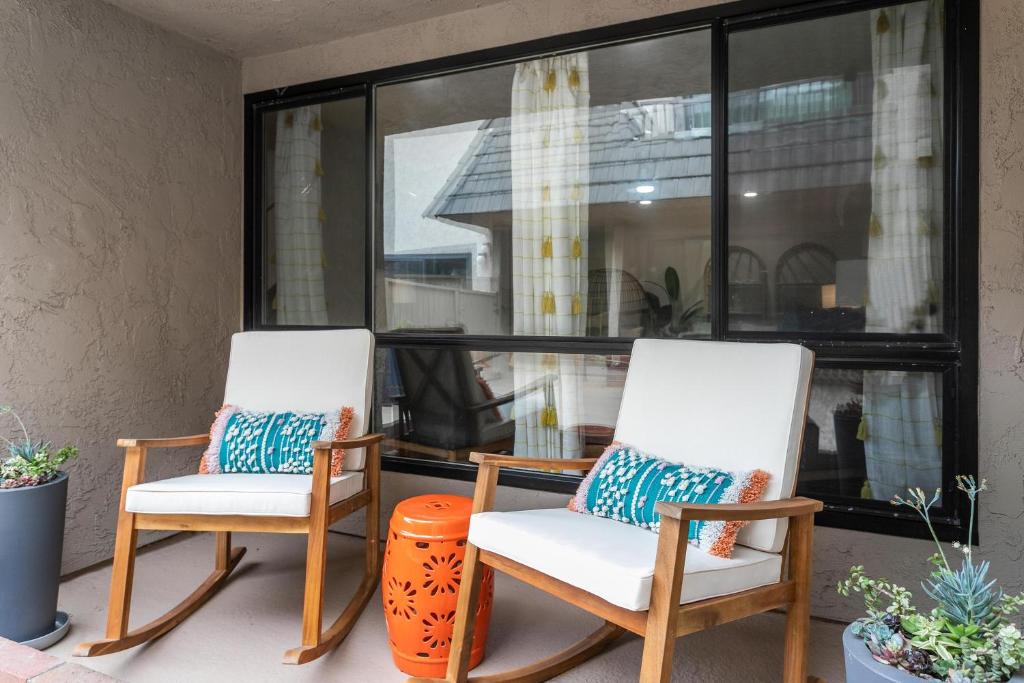 Drift Away - DMBC884, Solana Beach