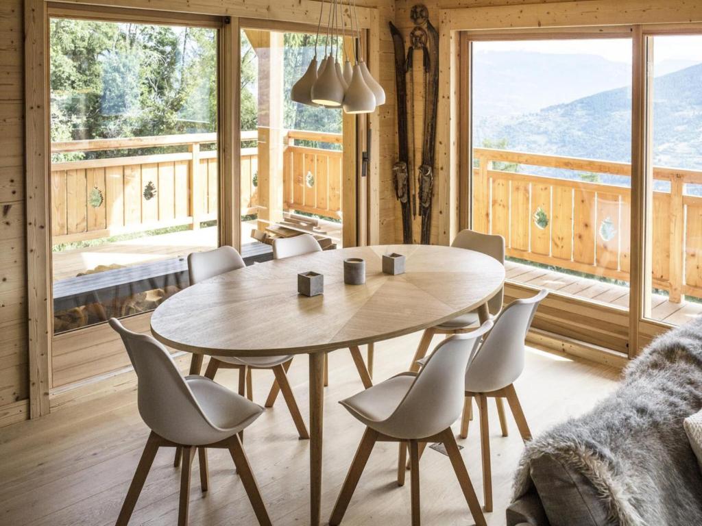 Chalet in Les Masses with garden - 2