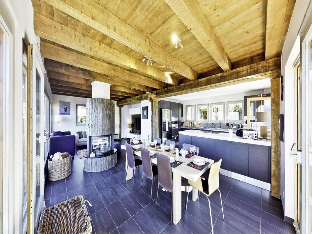 Chalet in 4 Valleys near Ski Lift - 5
