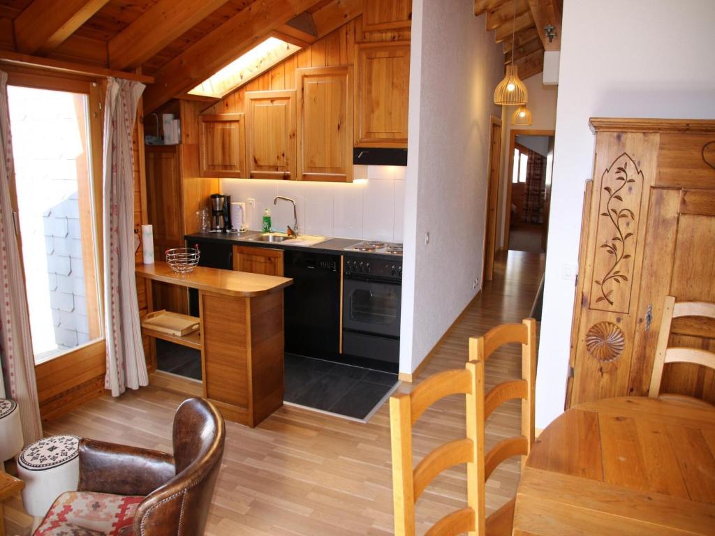 3-bedroom apartment in Veysonnaz - 1