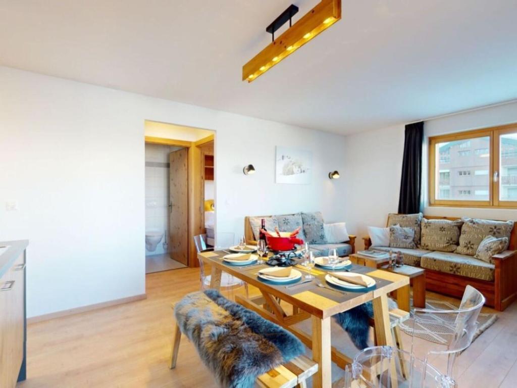 Apartment in Nendaz near Ski Lift & Sauna - 2