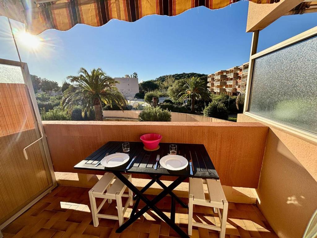 Studio avec terrasse - Accès plage - FR-1-816-22 - 2