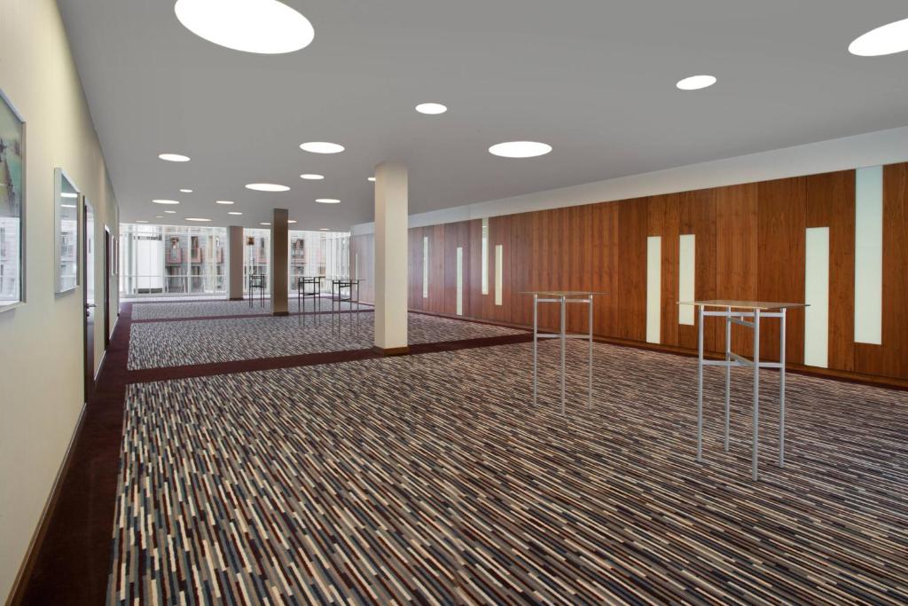 Sala de reuniões / Salões de baile