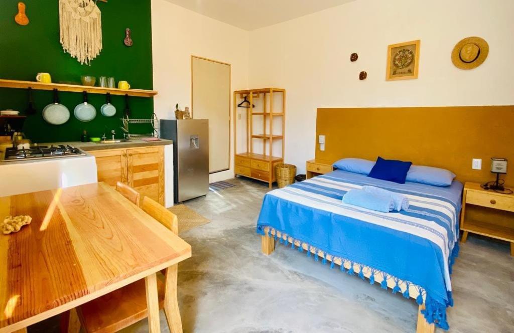 Palmar la Punta 10 AC Starlink 2min walk to beach, Brisas de Zicatela