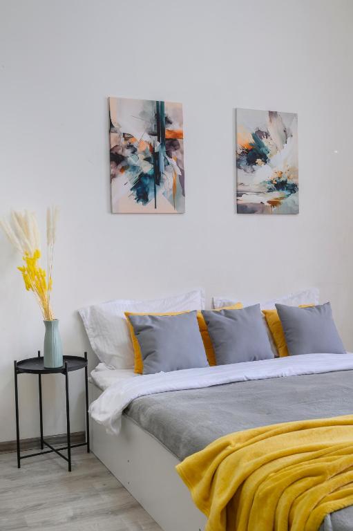 Квартира на семью 12 спальных мест 39, Almaty