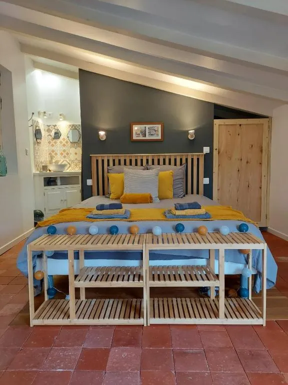 Chez Agatha，位于Vertheuil-en-Médoc的酒店