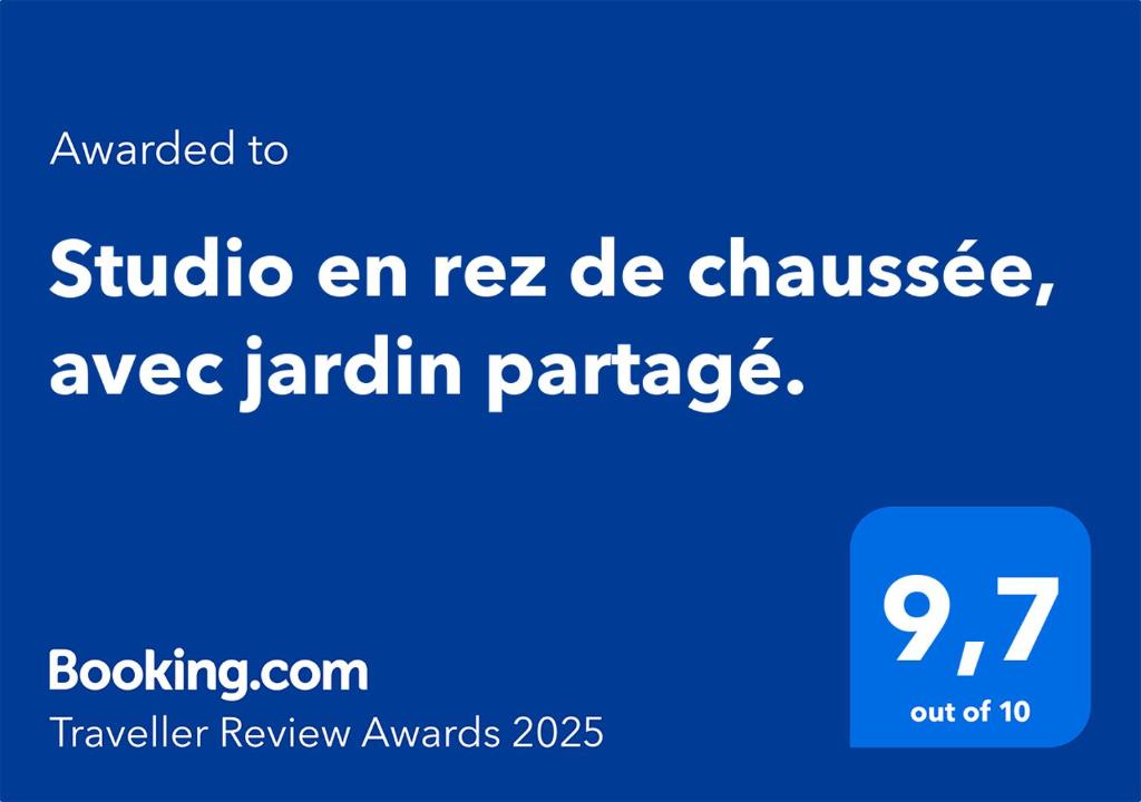 Studio en rez de chaussée, avec jardin partagé. - 2
