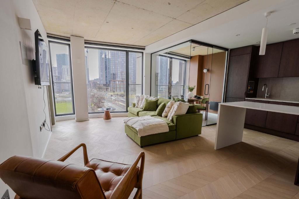 Midori Suite 2BR City Views, Манчестер