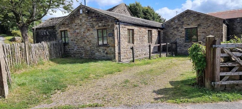 Curlew Cottage Eldwick West Yorkshire, Baildon