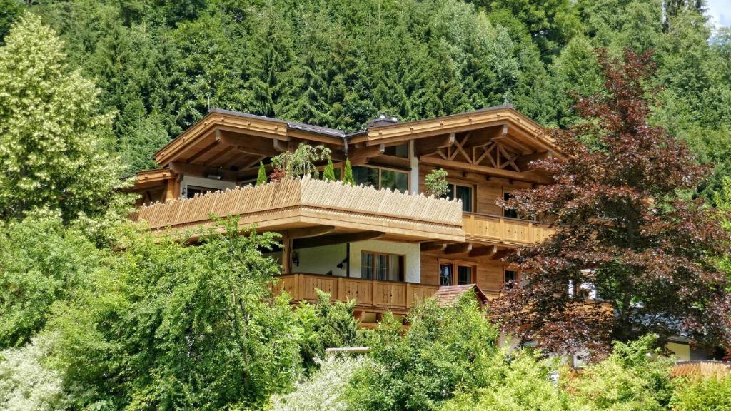 Studio Niederseer by we rent, JOKERCARD INCLUDED - 5