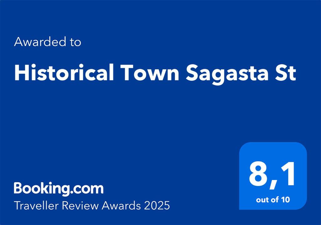 Historical Town Sagasta St - 2