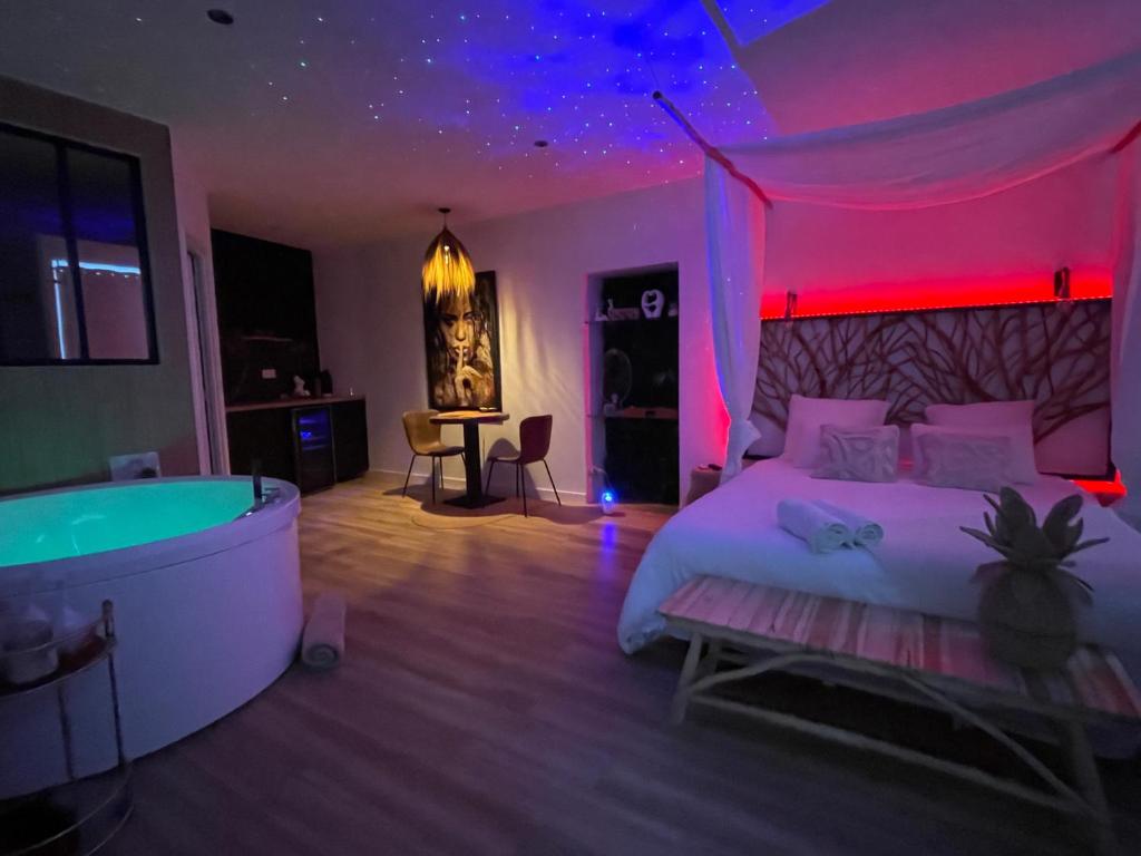 Le Bohème Spa, loveroom à Sète - 4