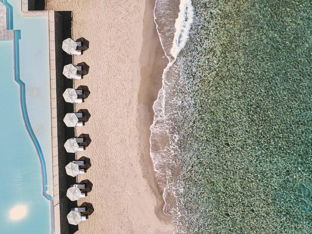 スイミングプール