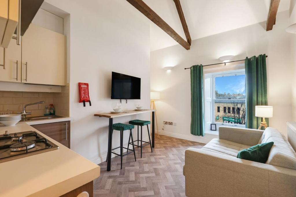 Ceylon at The Tea Warehouse - North East Escapes, Alnwick