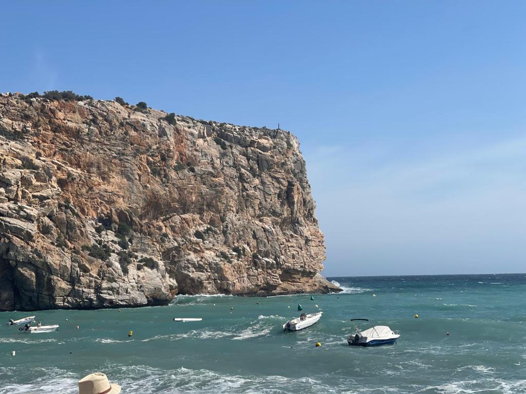 Refugio Costero, Calahonda