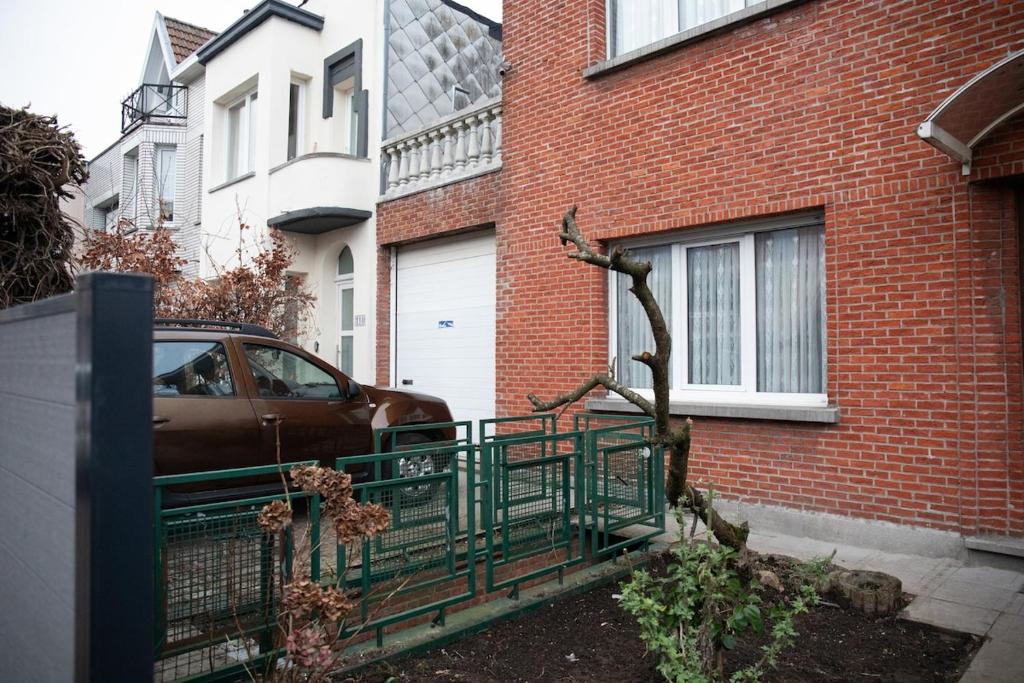 Cozy family home near LottoArena Antwerpen 6