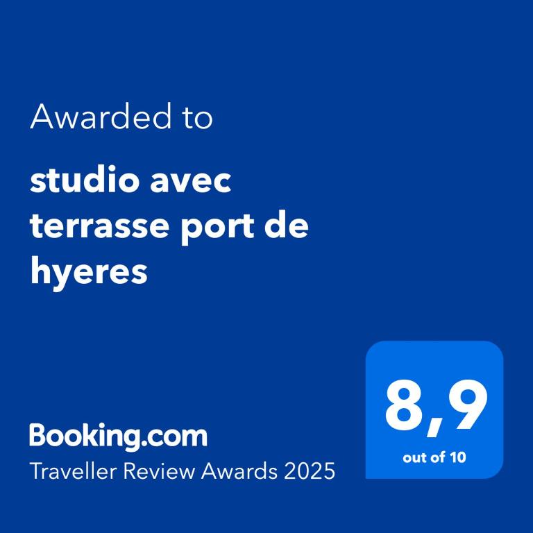 studio avec terrasse port de hyeres - 2