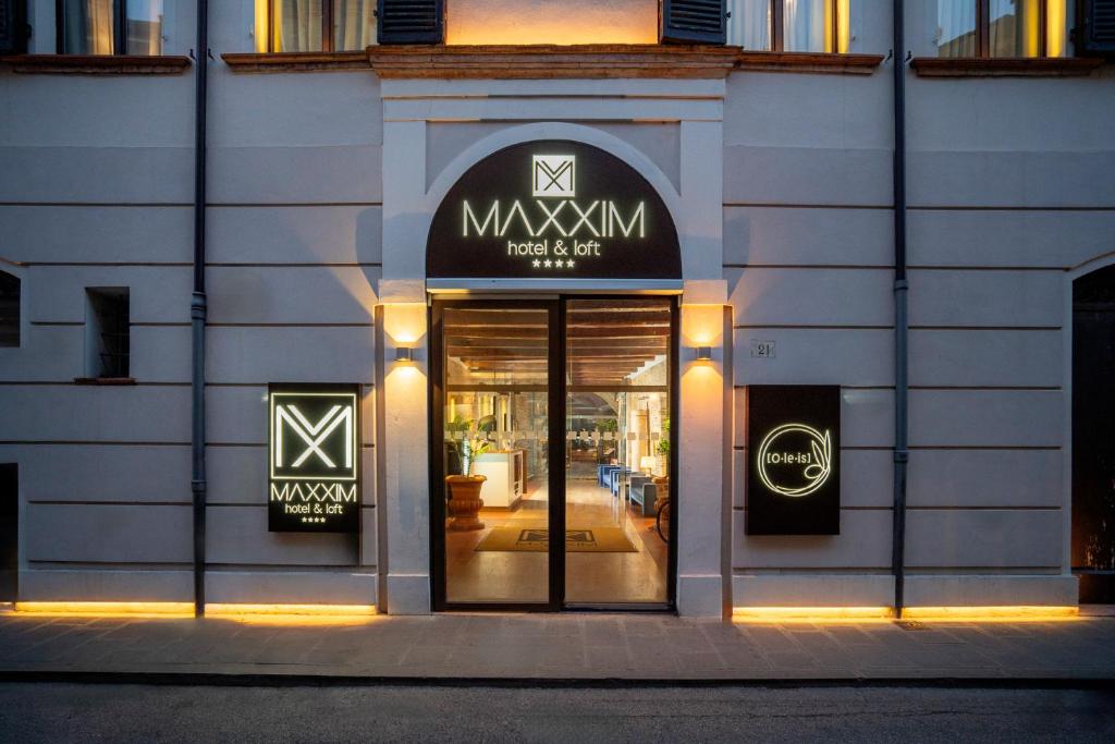 Maxxim Hotel & Loft in Ferrara
