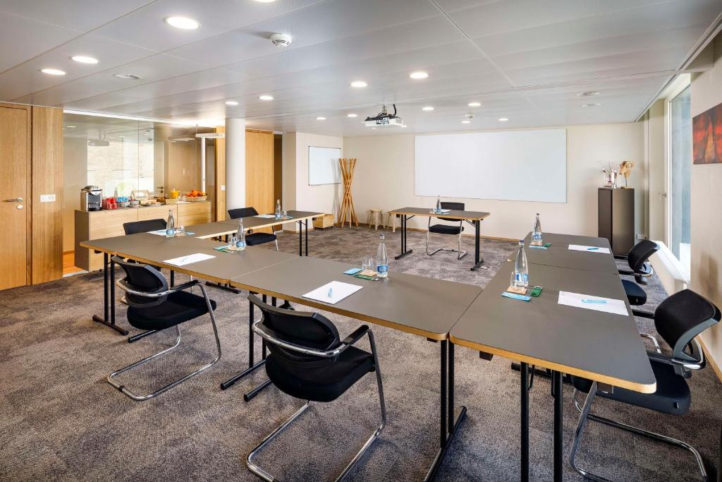 Tárgyalóterem/bálterem