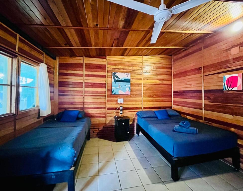 Wasi la Punta 1 Starlink 2min walk to the beach, Brisas de Zicatela