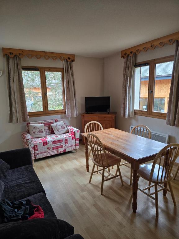 Samoens - E12 - 1