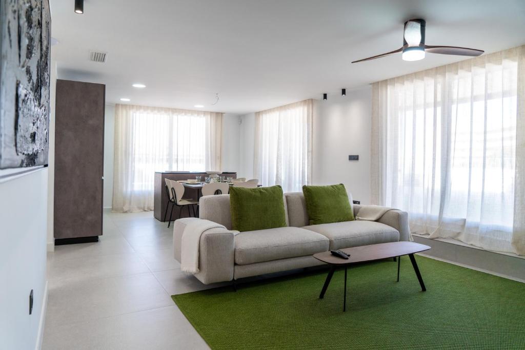 Luxury penthouse 3 bedrooms, large terrace, barbecue, near beach and Shopping Center - La Zenia - 3