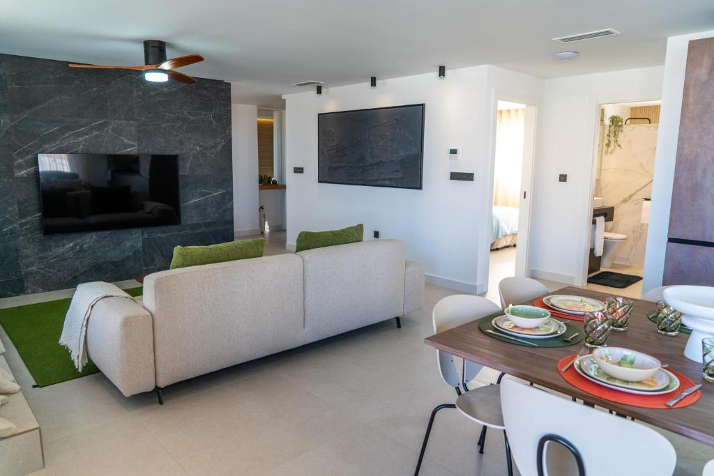 Luxury penthouse 3 bedrooms, large terrace, barbecue, near beach and Shopping Center - La Zenia - 1