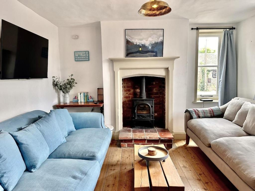 Ivy Cottage sleeps 6 in style, Little Walsingham