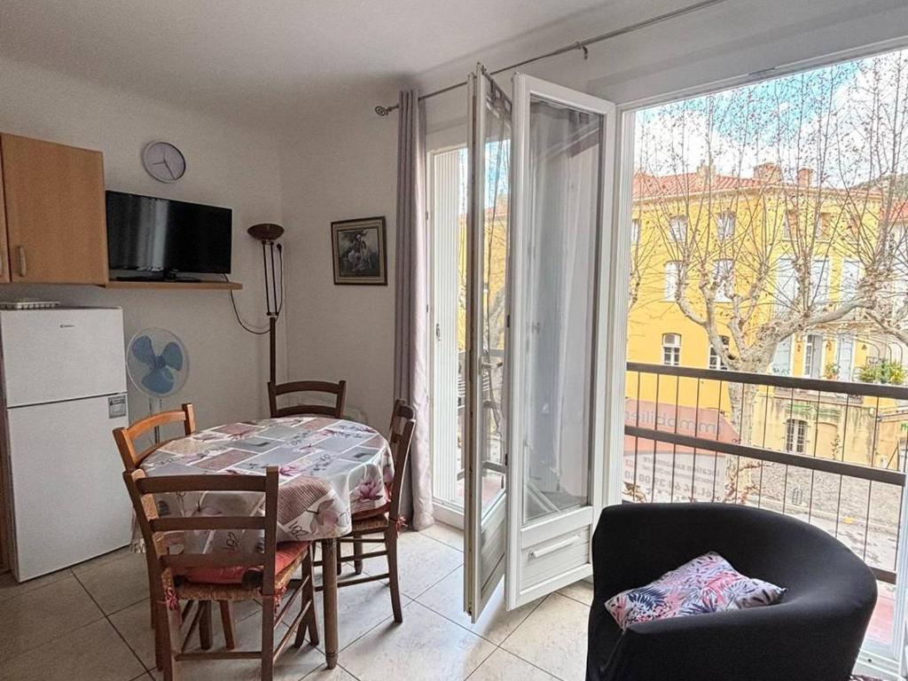 Studio Confortable avec WIFI, Parking, Proche Thermes et Centre Ville d'Amélie-les-Bains - 2