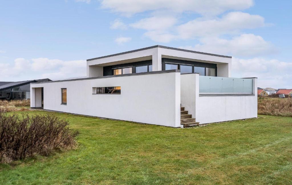 Cozy Home In Ulfborg With Wifi, Ulfborg