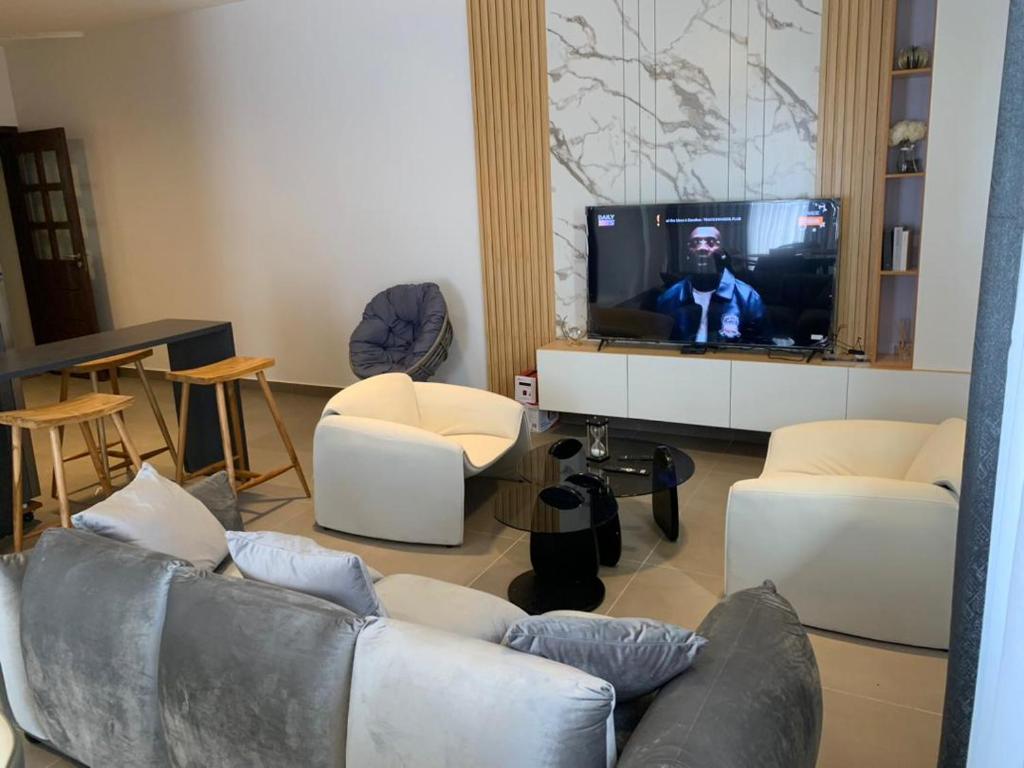 Résidences Maëlle fidjrossè Togbin, Cotonou