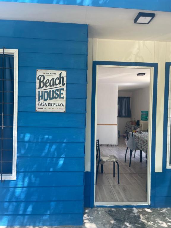 Casa de Playa Mar de Ajo Castelli 1257 Beach House - 5